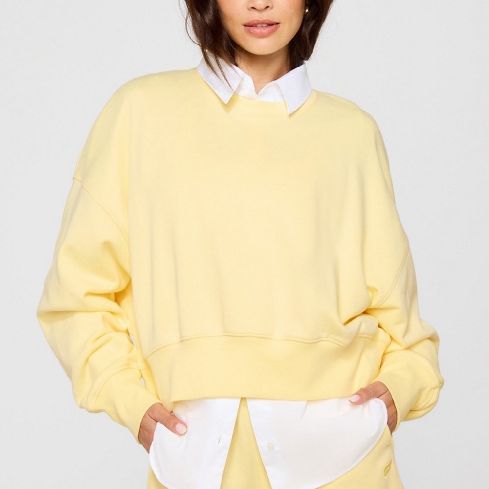 Fabletics butter yellow sweatshirt